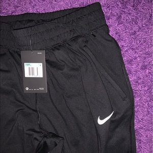 nike dry element pant